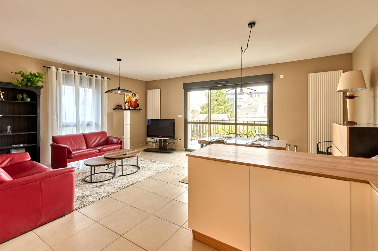 Le Manou, Appartement Neuf Avec Terrasse, Parking Sous-Terrain & Ascenseur By Primo C0Nciergerie Νεβέρ Εξωτερικό φωτογραφία